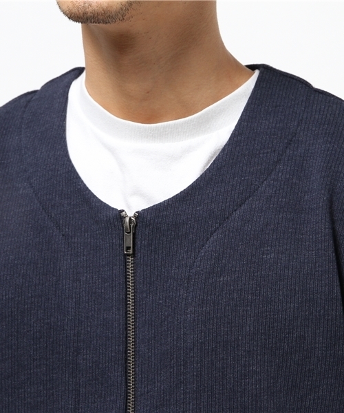 ikka（イッカ）の「裏毛ノーカラーZIPカーディガン（カーディガン/ボレロ・メンズ・スモークグレー/ネイビー・X-LARGE/LARGE/MEDIUM）」の8枚目の写真
