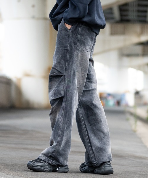 JOHN'S CLOSET（ジョンズクローゼット）の「【13】スプレー/抜染加工 オーバーパンツ（カーゴパンツ・メンズ・ブラック/ダークブラック/ホワイト・MEDIUM/LARGE）」の14枚目の写真