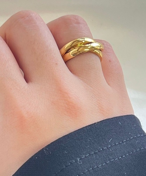 Rechic(リシック)の「3連リング(リング・レディース・ゴールド/シルバー・FREE)」の2枚目の写真