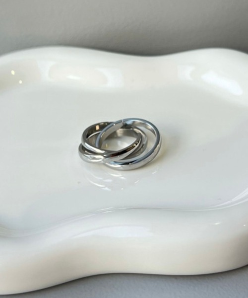 Rechic(リシック)の「3連リング(リング・レディース・ゴールド/シルバー・FREE)」の6枚目の写真