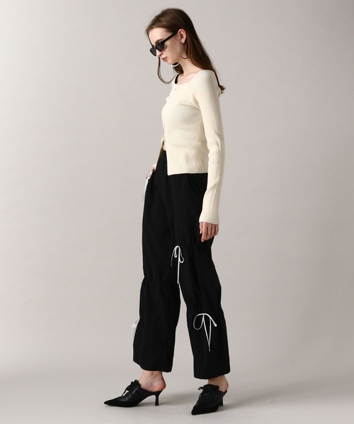 FOREVER 21（フォーエバー トゥエンティーワン）の「【2024FW】リボンワイドパンツ（その他パンツ・レディース・ブラック/ネイビー/グレー・MEDIUM/SMALL）」の10枚目の写真