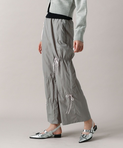 FOREVER 21（フォーエバー トゥエンティーワン）の「【2024FW】リボンワイドパンツ（その他パンツ・レディース・ブラック/ネイビー/グレー・MEDIUM/SMALL）」の21枚目の写真