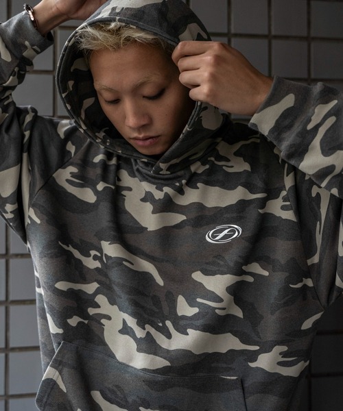 SHORT ROUND（ショートラウンド）の「SHORT ROUND/パターンメタルワンポイントプルパーカー（パーカー・メンズ・その他1/その他2・FREE）」の6枚目の写真