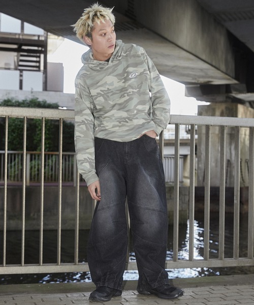 SHORT ROUND（ショートラウンド）の「SHORT ROUND/パターンメタルワンポイントプルパーカー（パーカー・メンズ・その他1/その他2・FREE）」の18枚目の写真