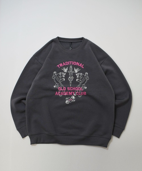 Anytime Songs(エニータイムソングス)の「heavy weight various design sweat shirt/ヘビーウェイト アソート デザイン 裏起毛 スウェットシャツ(スウェット・メンズ・ブラック系その他5/ライトグレー系1/グレー系その他6/グレー系その他5/ブラック系その他6/ライトグレー系2/ライトグレー系/ホワイト/ホワイト系その他/ブラック系その他4/グレー系その他7/グレー系その他2/グレー系その他3/グレー系その他4/ブラック系その他7/アッシュグレー/チャコールグレー/ブラック系その他/ブラック系その他3/ホワイト系その他2/ライトグレー系3/ブラック/グレー系その他/ブラック系その他2・M/L/XL)」の14枚目の写真