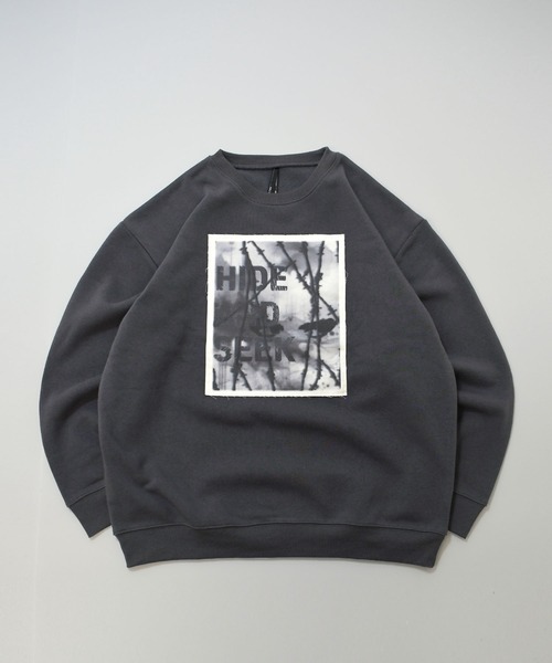 Anytime Songs(エニータイムソングス)の「heavy weight various design sweat shirt/ヘビーウェイト アソート デザイン 裏起毛 スウェットシャツ(スウェット・メンズ・ブラック系その他5/ライトグレー系1/グレー系その他6/グレー系その他5/ブラック系その他6/ライトグレー系2/ライトグレー系/ホワイト/ホワイト系その他/ブラック系その他4/グレー系その他7/グレー系その他2/グレー系その他3/グレー系その他4/ブラック系その他7/アッシュグレー/チャコールグレー/ブラック系その他/ブラック系その他3/ホワイト系その他2/ライトグレー系3/ブラック/グレー系その他/ブラック系その他2・M/L/XL)」の16枚目の写真