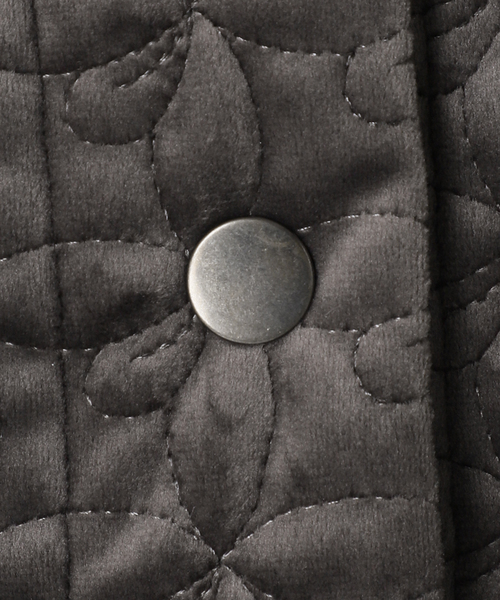 JOURNAL STANDARD(ジャーナルスタンダード)の「別珍キルティングクルーネックミドルブルゾン(ブルゾン・レディース・カーキ/チャコールグレー・FREE)」の20枚目の写真