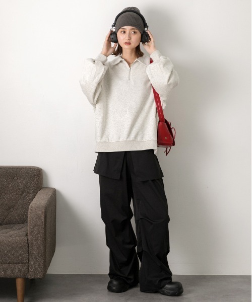 ad thie（アドティエ）の「襟付き・ハーフジップ プルオーバー（スウェット・レディース・アイボリー/ネイビー/オートミール・FREE）」の13枚目の写真