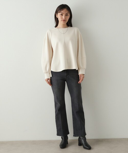 OPAQUE.CLIP(オペークドットクリップ)の「◆ボリュームスリーブトップス【洗濯機洗い可】(Tシャツ/カットソー・レディース・アイボリー/ブラック/ライトベージュ/グレー・38/40/42)」の6枚目の写真