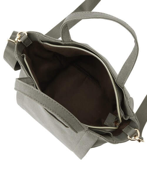 SHOO・LA・RUE（シューラルー）の「◆【2WAY】フロントポケットあおりトートバッグ（トートバッグ・レディース・グレー/ナチュラル/ボルドー・00）」の10枚目の写真