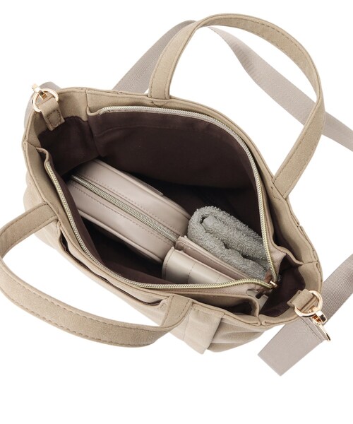 SHOO・LA・RUE（シューラルー）の「◆【2WAY】フロントポケットあおりトートバッグ（トートバッグ・レディース・グレー/ナチュラル/ボルドー・00）」の12枚目の写真