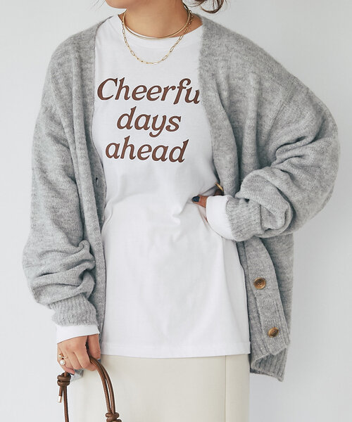 un dix cors（アンディコール）の「《インナーにぴったり》cheerfulロゴロンTee（Tシャツ/カットソー・レディース・ブラウン/ホワイト/チャコールグレー・FREE）」の5枚目の写真