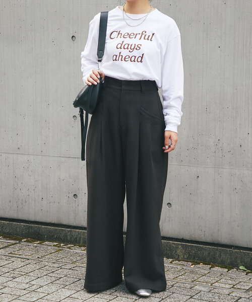un dix cors（アンディコール）の「《インナーにぴったり》cheerfulロゴロンTee（Tシャツ/カットソー・レディース・ブラウン/ホワイト/チャコールグレー・FREE）」の11枚目の写真