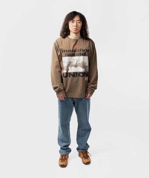 UNION（UNION TOKYO）（ユニオン）の「UNION TOKYO MASSIVE SOUND LS TEE ユニオントーキョー（Tシャツ/カットソー・メンズ・ブラック系その他/ブラウン系その他・LARGE/MEDIUM/SMALL/X-LARGE/XX-LARGE）」の5枚目の写真