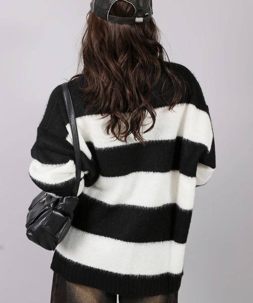 SPINNS（スピンズ）の「グランジ＆ストリート/ チクチクしないモヘアボーダーニット（ニット/セーター・メンズ・ホワイト×ブラック/ネイビー系/ブラウン系その他/ブラック×レッド/グレー系その他/ピンク系その他・ONESIZE）」の10枚目の写真