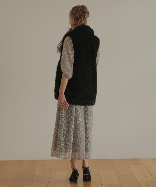 Dorry Doll（ドリードール）の「プードルファーベスト（ベスト・レディース・ブラック/ブラウン/ベージュ・MEDIUM）」の7枚目の写真