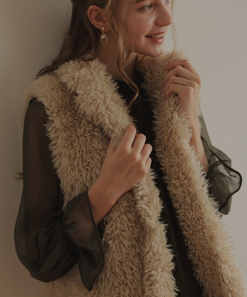 Dorry Doll（ドリードール）の「プードルファーベスト（ベスト・レディース・ブラック/ブラウン/ベージュ・MEDIUM）」の17枚目の写真