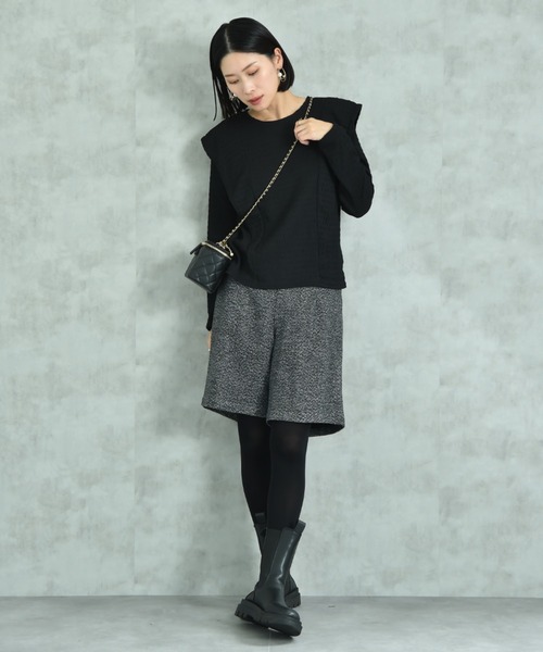 actuel（アクチュエル）の「【ａｃｔｕｅｌ】シャーリング風ジャガードフリルプルオーバー（Tシャツ/カットソー・レディース・アイボリー/ブラック・MEDIUM/LARGE）」の5枚目の写真