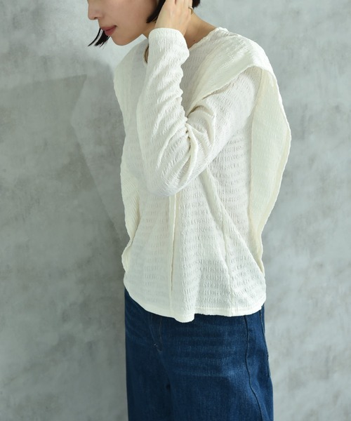 actuel（アクチュエル）の「【ａｃｔｕｅｌ】シャーリング風ジャガードフリルプルオーバー（Tシャツ/カットソー・レディース・アイボリー/ブラック・MEDIUM/LARGE）」の10枚目の写真