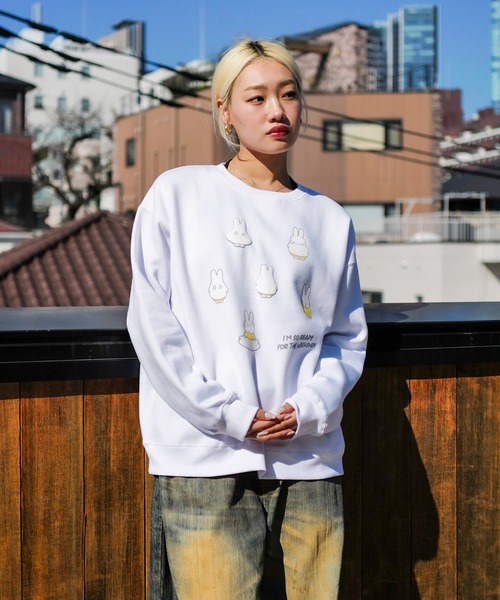 Miffy( ミッフィー)の「【miffy/ミッフィー】Dick Bruna ディック・ブルーナ オリジナルデザイン 裏起毛クルーネックスウェット(スウェット・メンズ・ブラック系その他2/ピンク系その他/ホワイト系その他/ベージュ系その他2・X-LARGE/LARGE/MEDIUM)」の15枚目の写真