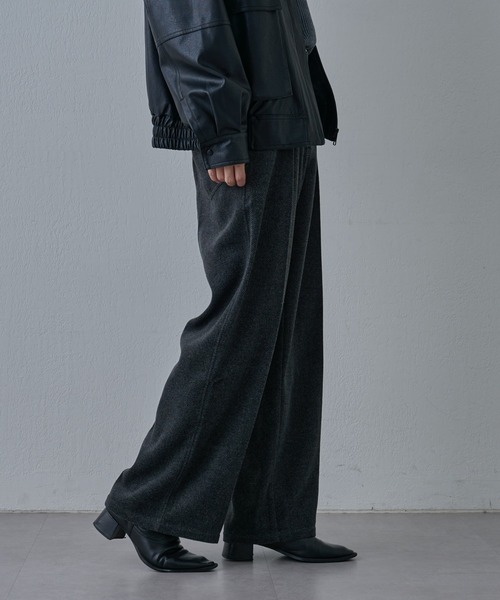 COLONY 2139（コロニートゥーワンスリーナイン）の「フェードヘリンボーンインタックトラウザー（スラックス・メンズ・グレー/ブラウン・LARGE/MEDIUM）」の6枚目の写真