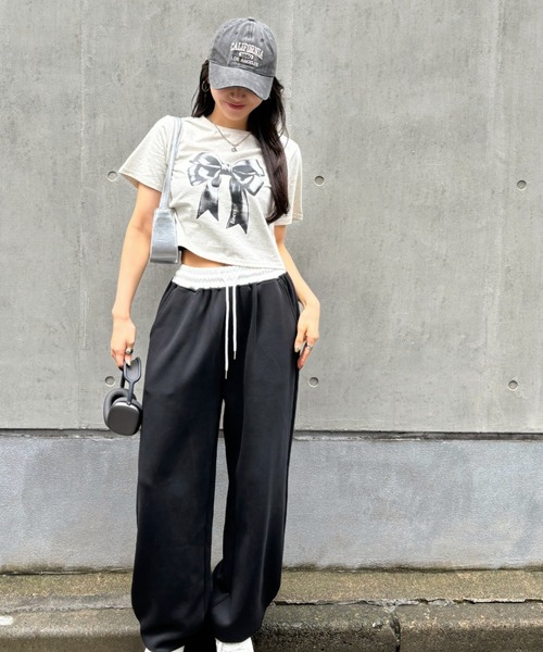 Ada.(エイダ)の「リボンプリント クロップド ショート丈 半袖Tシャツ(Tシャツ/カットソー・レディース・ブラック/サックスブルー/オートミール・FREE)」の8枚目の写真