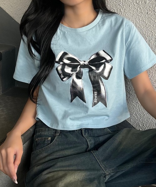 Ada.(エイダ)の「リボンプリント クロップド ショート丈 半袖Tシャツ(Tシャツ/カットソー・レディース・ブラック/サックスブルー/オートミール・FREE)」の22枚目の写真