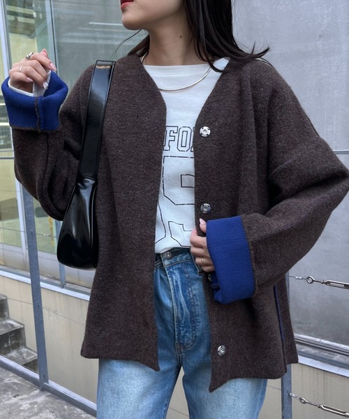 CIAOPANIC TYPY（チャオパニックティピー）の「リバーシブル配色ヤクライクニットジャケット（カーディガン/ボレロ・レディース・ブラウン/レッド/グレー/チャコールグレー・ONE SIZE）」の4枚目の写真