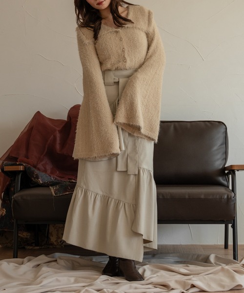 mideal(マイディール)の「flare sleeve glitter shaggy tops / フレアスリーブラメシャギートップス(カーディガン/ボレロ・レディース・ライトグレー/ベージュ・FREE)」の21枚目の写真