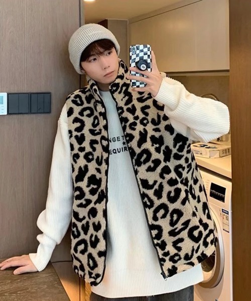 NOWLE（ノウル）の「【NOWLE】豹柄 起毛 ZIPベスト（ベスト・メンズ・レオパード/ベージュ系・MEDIUM/LARGE/X-LARGE）」の5枚目の写真