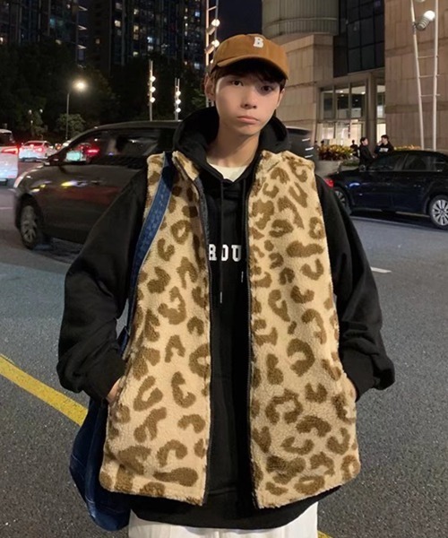 NOWLE（ノウル）の「【NOWLE】豹柄 起毛 ZIPベスト（ベスト・メンズ・レオパード/ベージュ系・MEDIUM/LARGE/X-LARGE）」の18枚目の写真