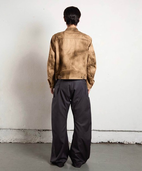 NVRFRGT（ネヴァーフォーゲット）の「PINSTRIPED 2TUCK CURVED