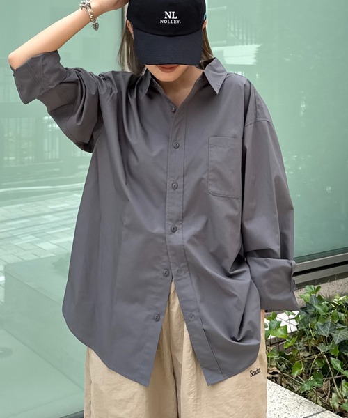 CIAOPANIC TYPY(チャオパニックティピー)の「【ユニセックス】ビックシルエットワッシャーコットンブロードシャツ(シャツ/ブラウス・メンズ・イエロー/ブルー/ホワイト/チャコールグレー・MEDIUM/LARGE)」の3枚目の写真