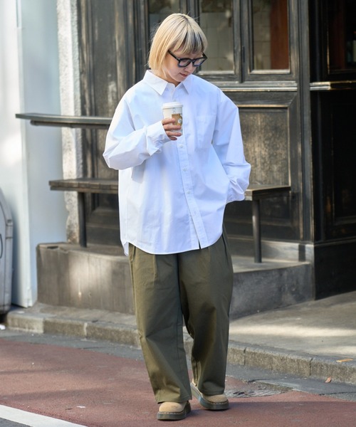 CIAOPANIC TYPY(チャオパニックティピー)の「【ユニセックス】ビックシルエットワッシャーコットンブロードシャツ(シャツ/ブラウス・メンズ・イエロー/ブルー/ホワイト/チャコールグレー・MEDIUM/LARGE)」の18枚目の写真