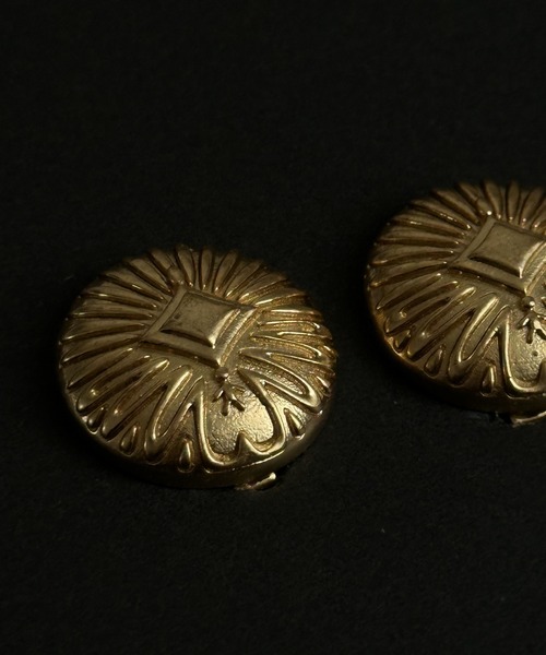 whoseA（フーシー）の「MAZE Earring/メイズ クリップイヤリング（イヤリング・レディース・ゴールド・FREE）」の6枚目の写真