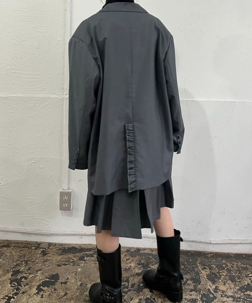 hugi（ハギ）の「OVER FRILL  JACKET/オーバーフリルジャケット（テーラードジャケット・レディース・チャコール/ブラウン/ネイビー・FREE）」の14枚目の写真