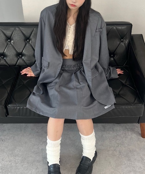 hugi（ハギ）の「OVER FRILL  JACKET/オーバーフリルジャケット（テーラードジャケット・レディース・チャコール/ブラウン/ネイビー・FREE）」の16枚目の写真
