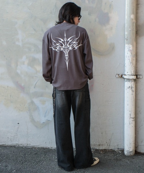 WEGO（ウィゴー）の「WEGO/ワッフルグラフィックロンT（Tシャツ/カットソー・メンズ・スミクロ/ベージュ系その他/オフホワイト・MEDIUM/LARGE）」の17枚目の写真