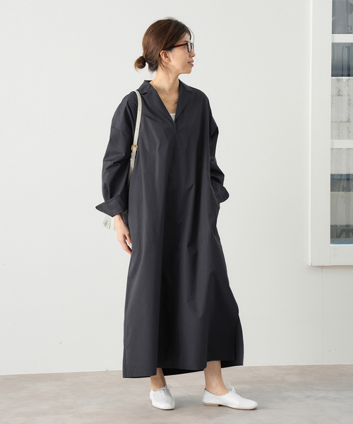 IENA（イエナ）の「C.トロピカルシャツワンピース（シャツワンピース・レディース・ベージュ/ネイビー・36/38）」の11枚目の写真