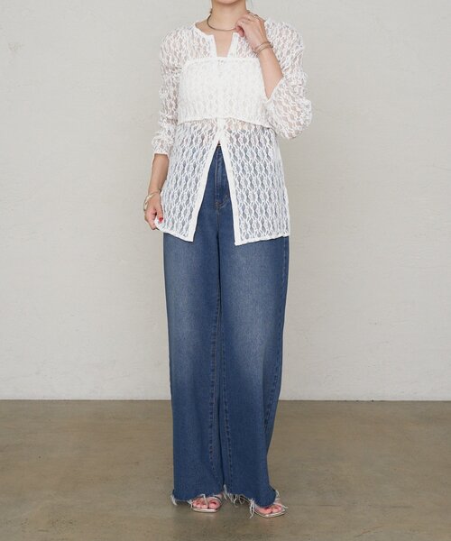 SHENERY（シーナリー）の「《一枚で着映え》《レイヤードを楽しむ》カットレースレイヤードブラウス（シャツ/ブラウス・レディース・オフホワイト/ブラック・FREE）」の3枚目の写真