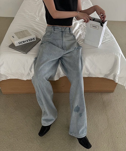 WILLFULLY（ウィルフリー）の「SS loose distressed effect denim PT（デニムパンツ・レディース・ブラック/ライトブルー/ブラック系その他/ブルー・S/XS/M）」の14枚目の写真