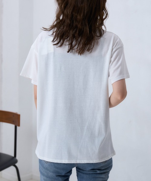 TRIANGLE PALETTE(トライアングルパレット)の「箔プリント半袖Tシャツ(Tシャツ/カットソー・レディース・ホワイト×シルバー/ブラック×シルバー/ホワイト×ゴールド・FREE)」の12枚目の写真