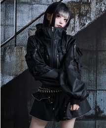 ililil（イルイルイル）の「『ililil/イルイルイル』【いるいる戦術特殊部隊～冥華MEIKA～（上）】クロップドPUジップパーカー（ブルゾン・レディース）」