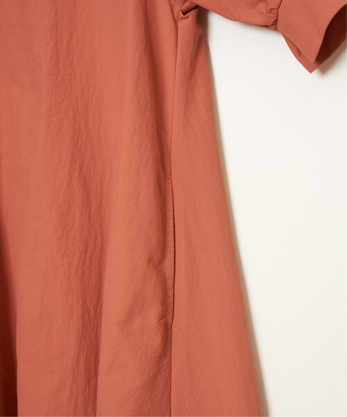 LBC（エルビーシー）の「ナイロンスキッパーロングワンピース（ワンピース・レディース・グレー/ベージュ/その他26・M）」の14枚目の写真