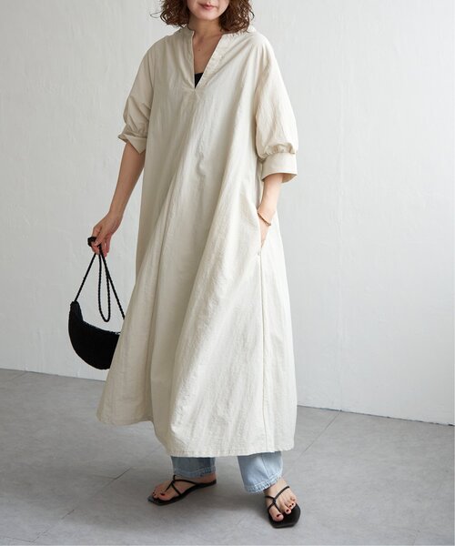 LBC（エルビーシー）の「ナイロンスキッパーロングワンピース（ワンピース・レディース・グレー/ベージュ/その他26・M）」の3枚目の写真