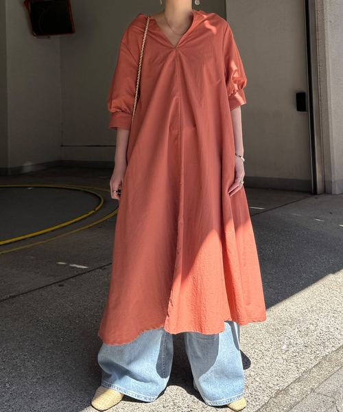 LBC（エルビーシー）の「ナイロンスキッパーロングワンピース（ワンピース・レディース・グレー/ベージュ/その他26・M）」の6枚目の写真