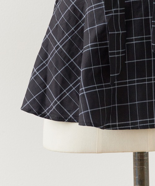 ROOPTOKYO（ループトウキョウ）の「チェック柄ペプラムベアトップス（チューブトップ・レディース・ブルー/ブラック/アイボリー・FREE）」の6枚目の写真