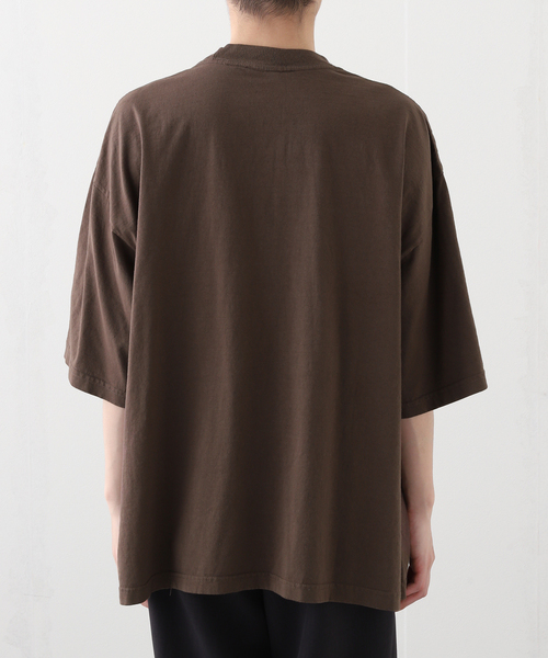 is-ness(イズネス)の「ISNESS MUSIC / イズネス ミュージック DISCO FLOCKY PRINT T-SHIRT(Tシャツ/カットソー・メンズ・チャコールグレー/ブラウン/ホワイト・LARGE/MEDIUM)」の14枚目の写真