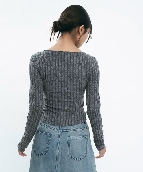 Clum(クルム)の「Light slub knit cardigan / ライトスラブニットカーディガン(カーディガン/ボレロ・レディース・ライトピンク/チャコールグレー/カーキオリーブ・MEDIUM/SMALL)」の8枚目の写真
