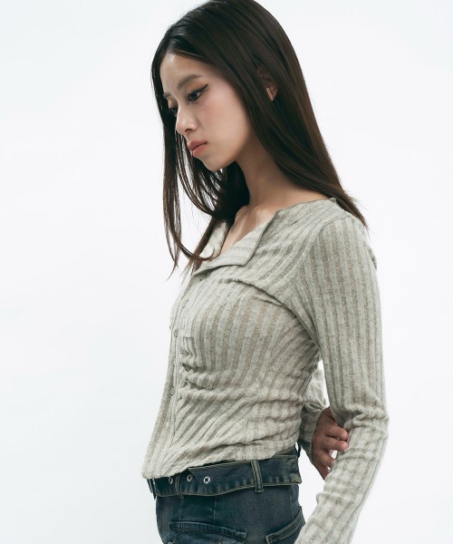 Clum(クルム)の「Light slub knit cardigan / ライトスラブニットカーディガン(カーディガン/ボレロ・レディース・ライトピンク/チャコールグレー/カーキオリーブ・MEDIUM/SMALL)」の18枚目の写真